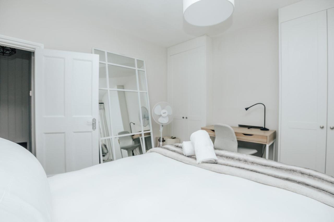 The Dragonfly - Central 2 Bedroom House Henley-on-Thames Exterior foto